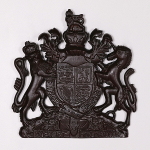 Rustic Iron Style 37cm Cast Metal Coat of Arms