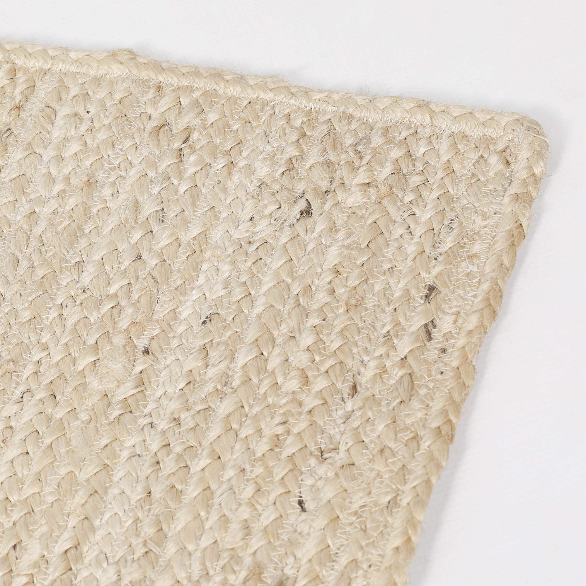 Blanche Jute Weaved Rug 170x120cm - Image 5